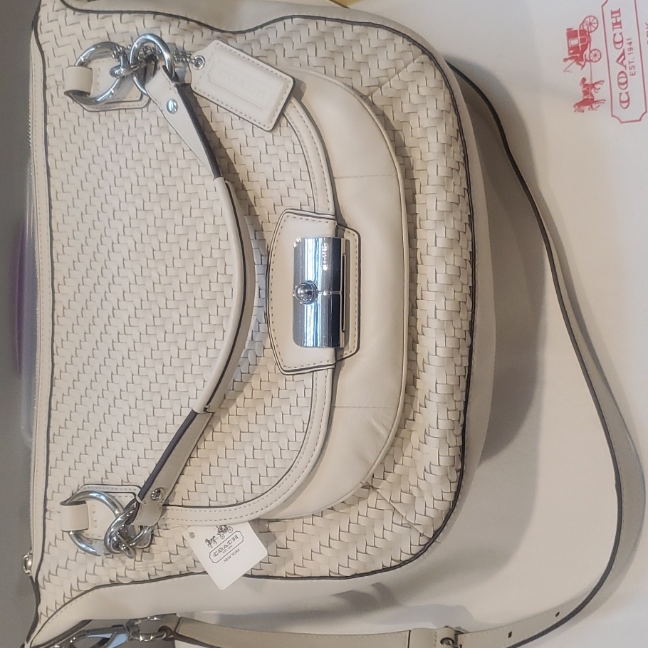 Nwt Coach White Leather Basket Weave Stachel